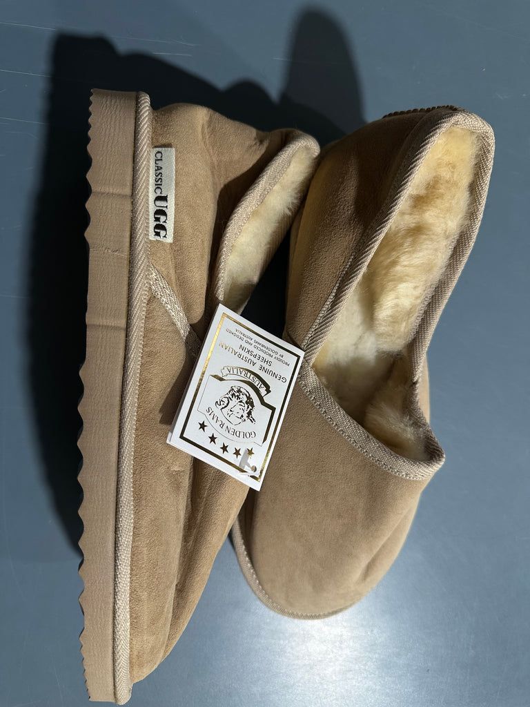 Ugg Sheepskin slip-on